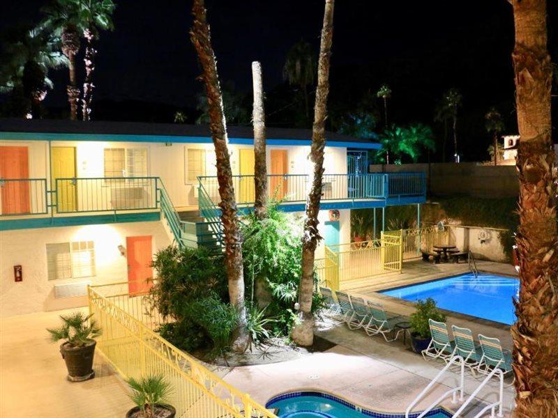 Adara Palm Springs Motel Exterior photo